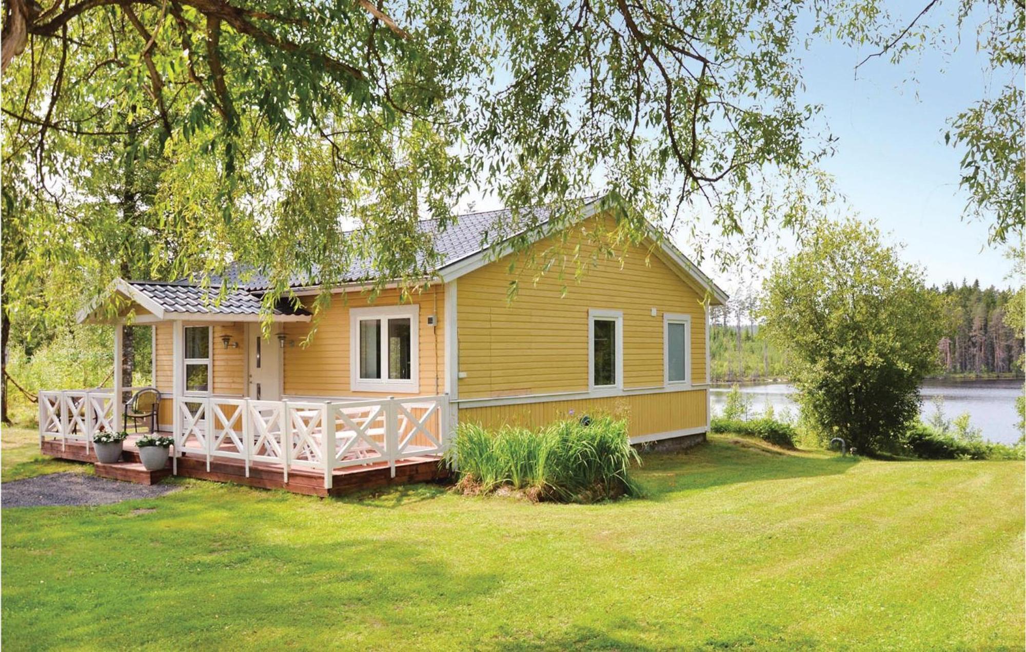 Nice Home In Sunne With Jacuzzi Alvsatern Exterior foto